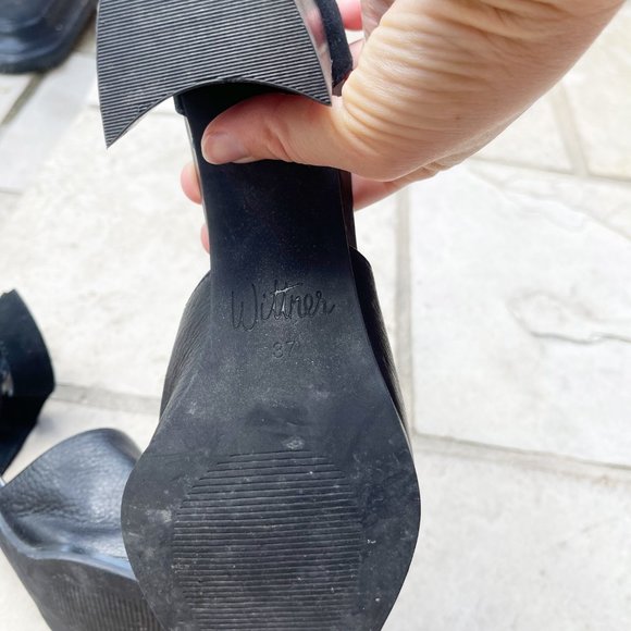 ✨ Black Pointed Toe Block Heels | Wittner - Picture 4 of 6